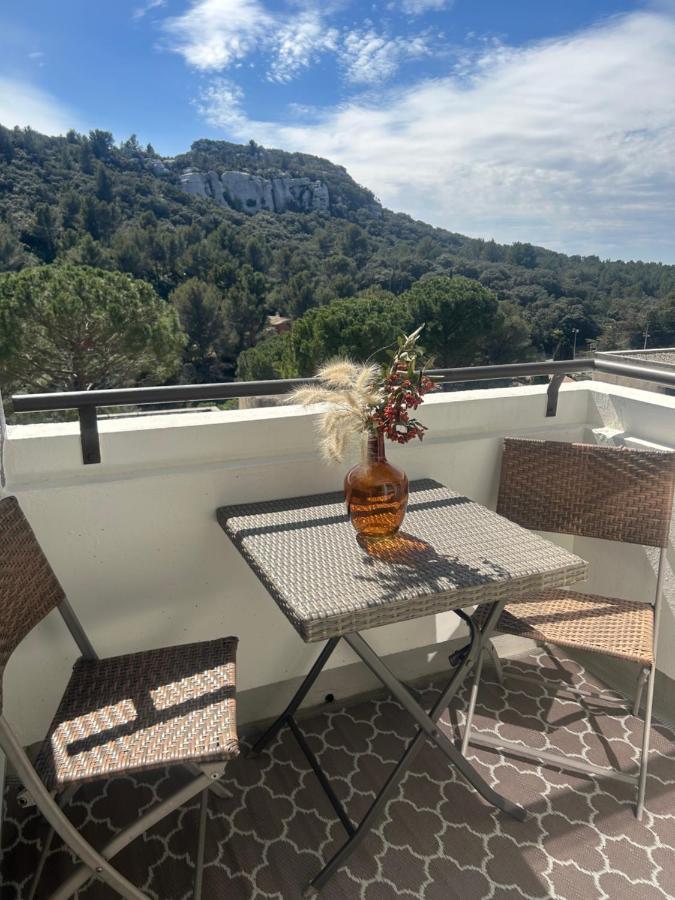 Lou Bonur Apartment Les Baux-de-Provence Bagian luar foto